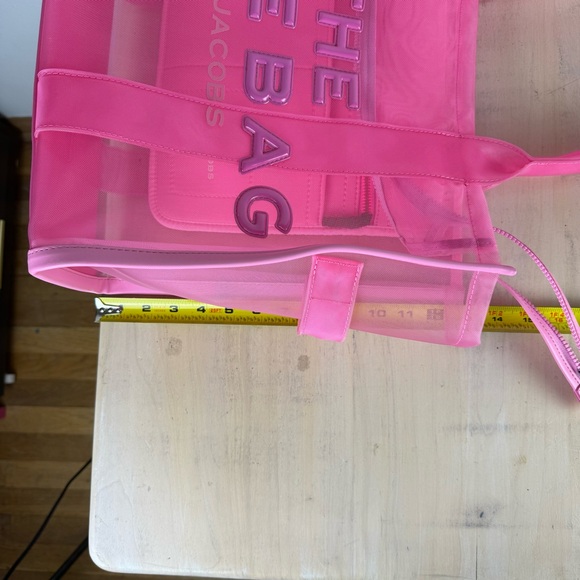 Marc Jacobs Large Pink Transparent Tote - Picture 13 of 16